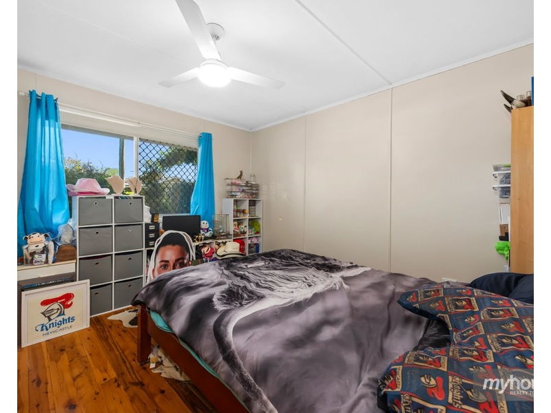 227 Campbell Street, Newtown QLD 4350