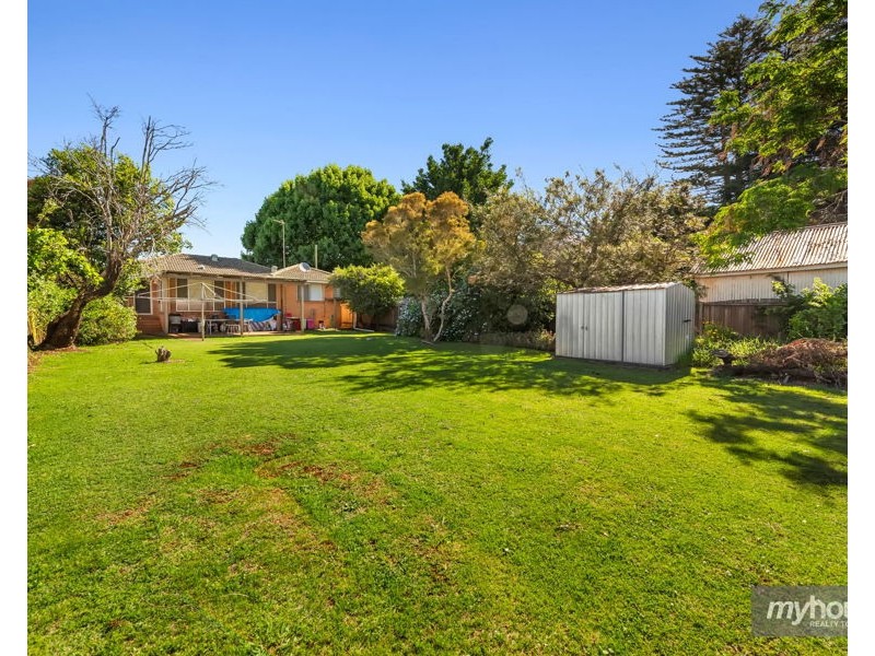 227 Campbell Street, Newtown QLD 4350