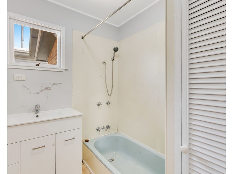 336 Bridge Street, Wilsonton QLD 4350