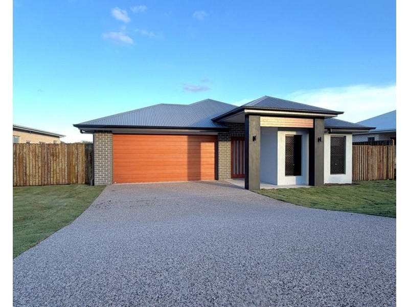 16 St Andrews Crescent, Highfields QLD 4352