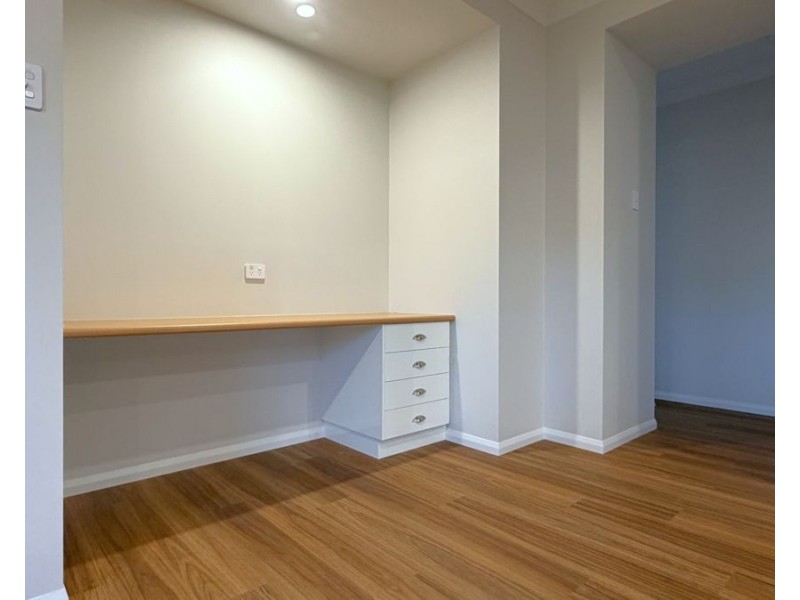 16 St Andrews Crescent, Highfields QLD 4352