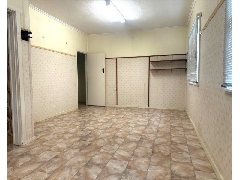 462 Alderley Street, Harristown QLD 4350
