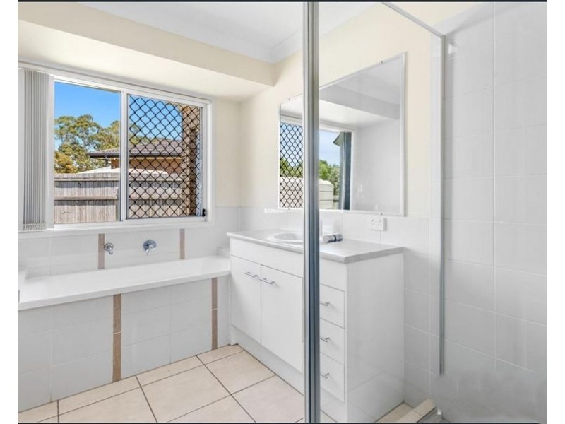 4 Barwick Court, Wilsonton Heights QLD 4350