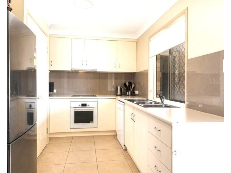 21 Cortess Street, Kearneys Spring QLD 4350