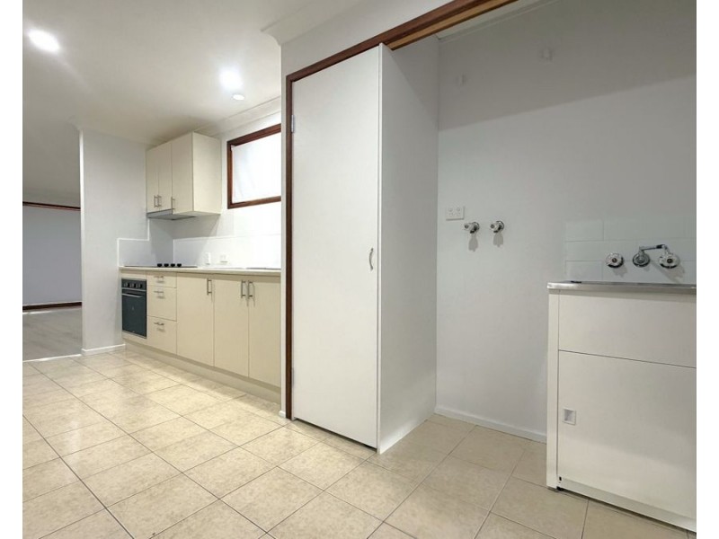 2/40 Vacy Street, Newtown QLD 4350