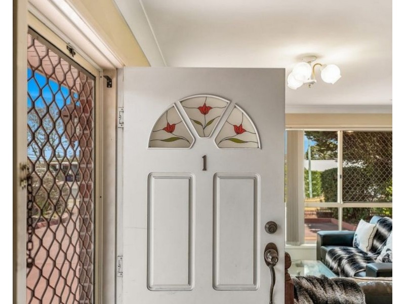 1/33 Helen Street, Newtown QLD 4350