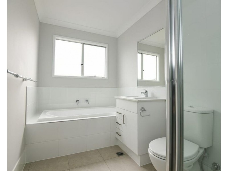 1/21 Kaytons Street, Drayton QLD 4350