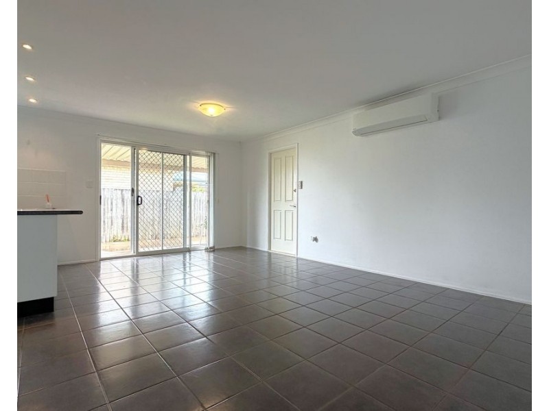 1/428 West Street, Kearneys Spring QLD 4350