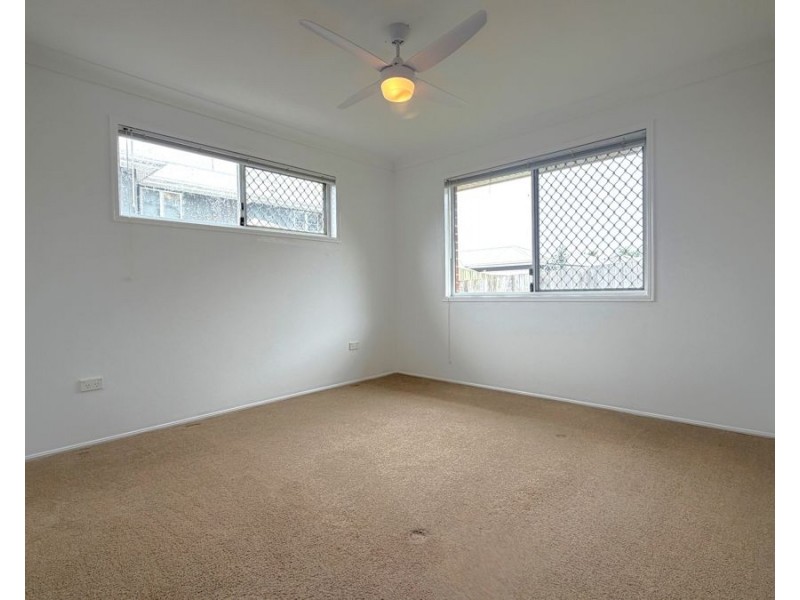 1/428 West Street, Kearneys Spring QLD 4350