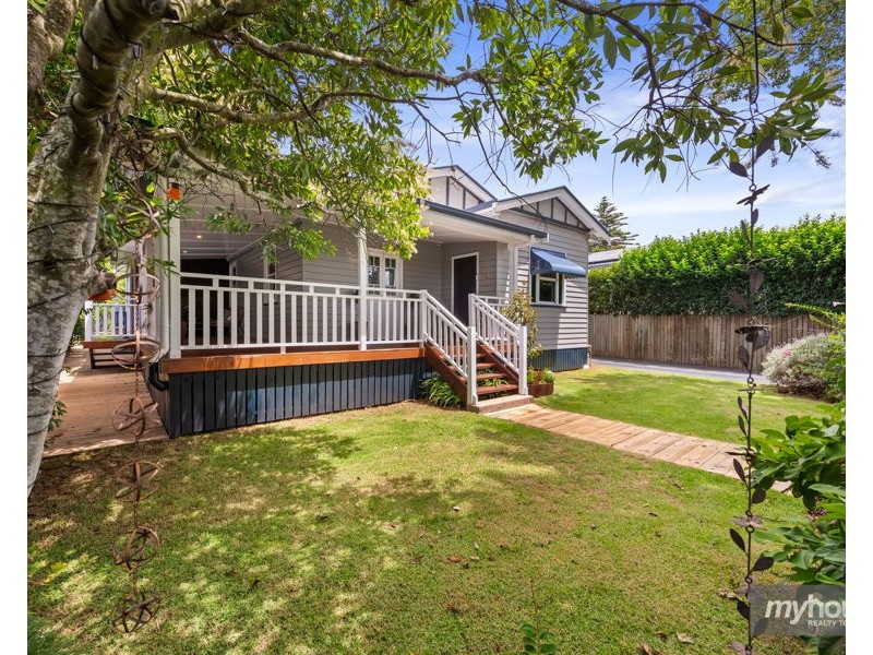 6 Jenkins Street, Newtown QLD 4350