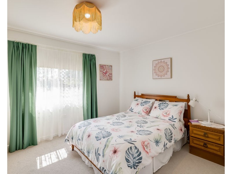 4 Cathro Street, Rockville QLD 4350