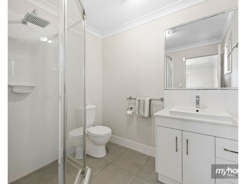 4/8 Colvin Street, Drayton QLD 4350