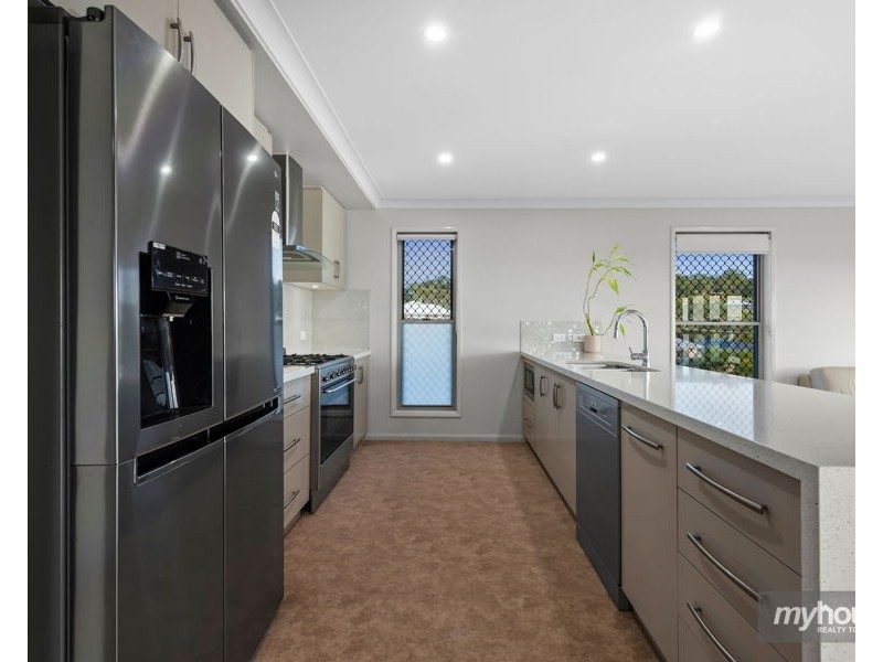 164 Handley Street, Darling Heights QLD 4350