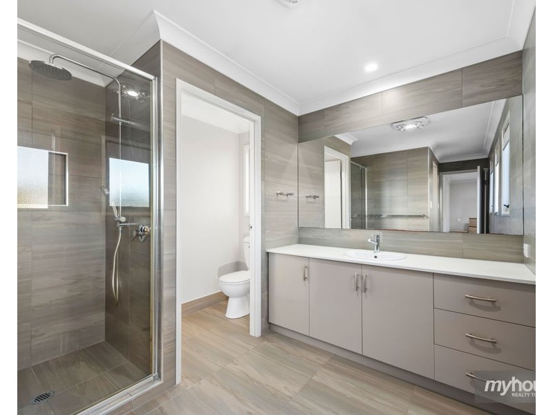 164 Handley Street, Darling Heights QLD 4350