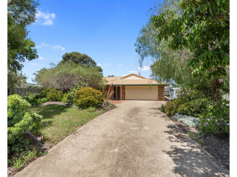 1 Belclaire Drive, Westbrook QLD 4350