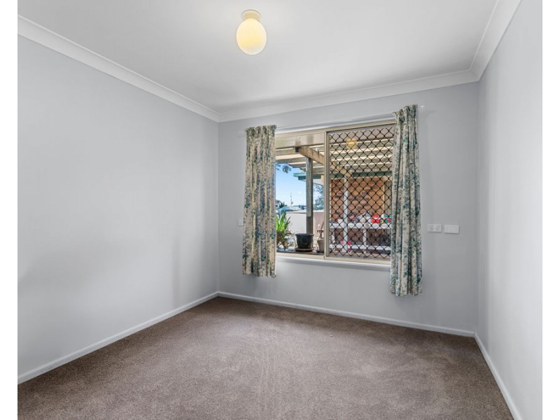 1 Belclaire Drive, Westbrook QLD 4350