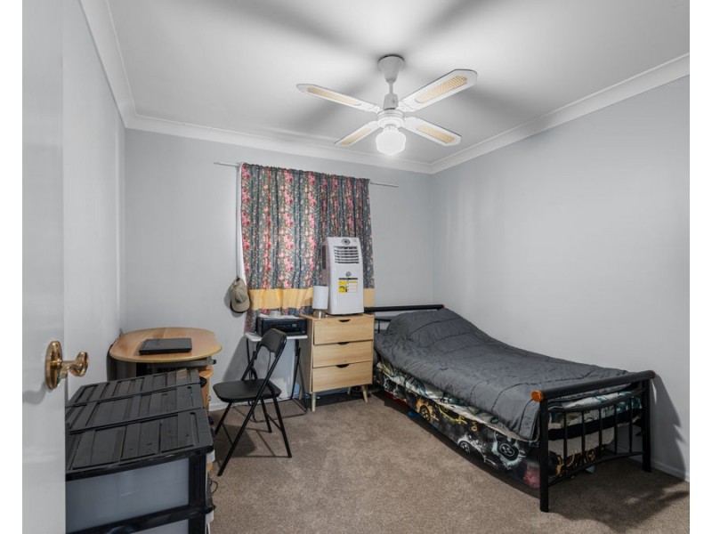 1 Belclaire Drive, Westbrook QLD 4350