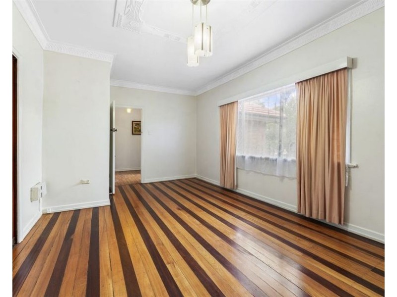 70 Ramsay Street, Centenary Heights QLD 4350