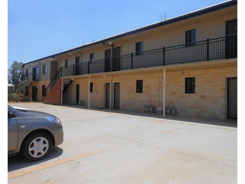 21/1-3 Uniplaza Court, Kearneys Spring QLD 4350