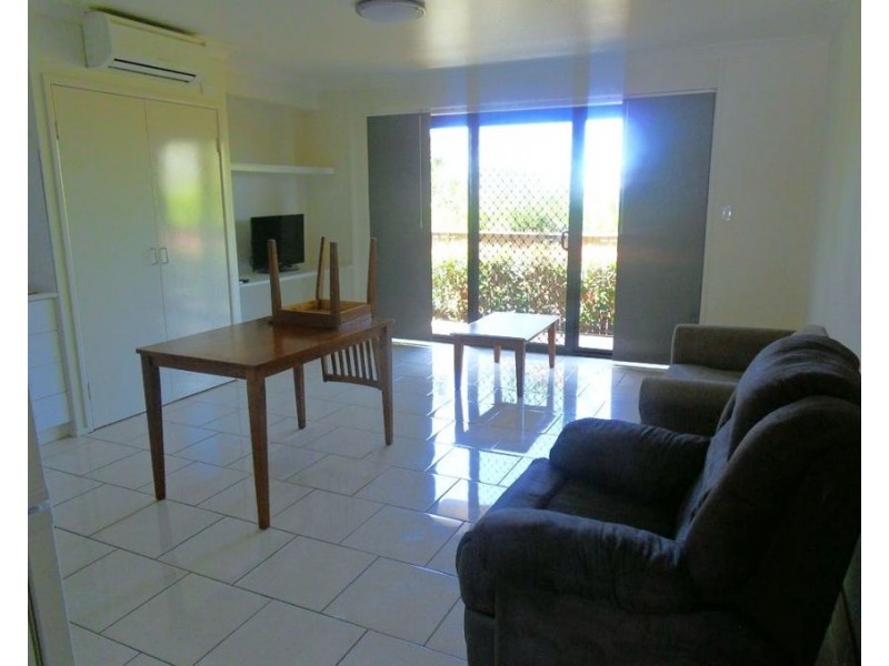 21/1-3 Uniplaza Court, Kearneys Spring QLD 4350