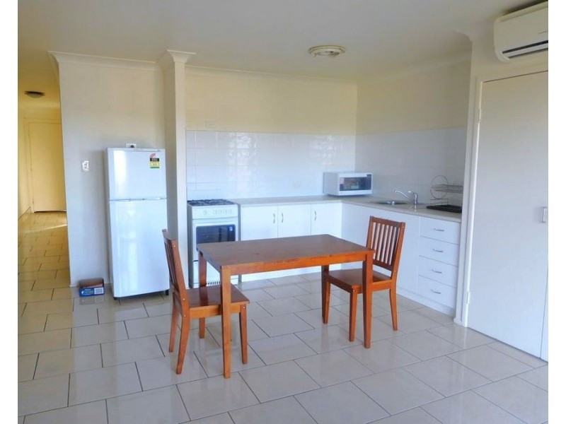 21/1-3 Uniplaza Court, Kearneys Spring QLD 4350