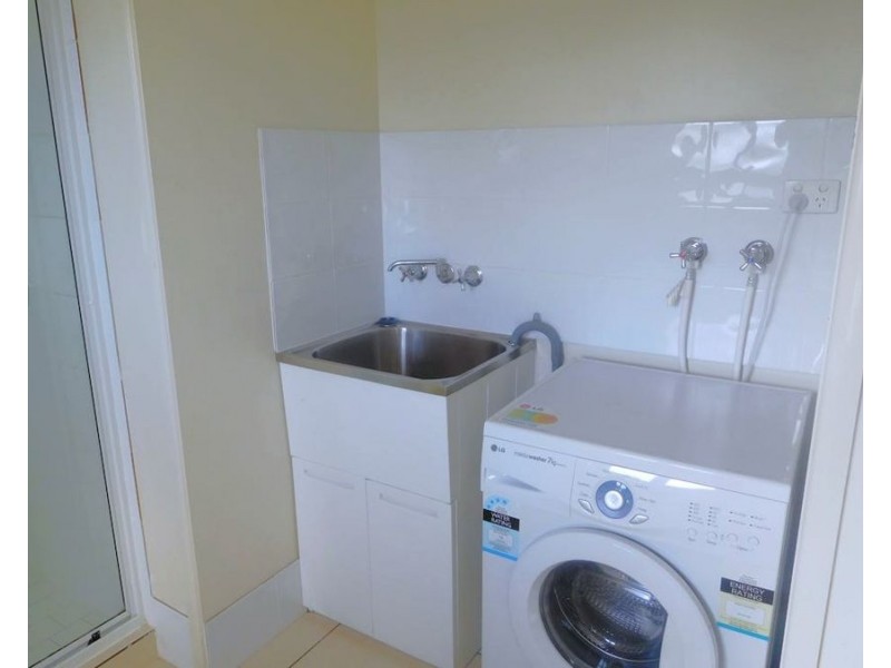 21/1-3 Uniplaza Court, Kearneys Spring QLD 4350