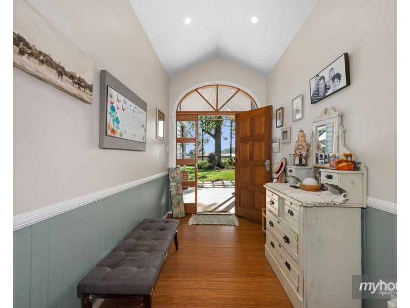 35 Reis Road, Highfields QLD 4352