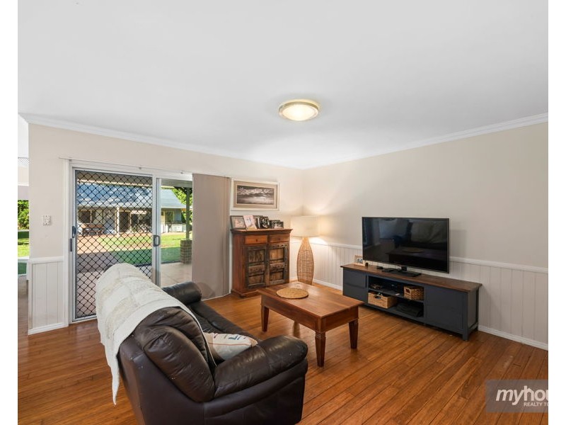 35 Reis Road, Highfields QLD 4352