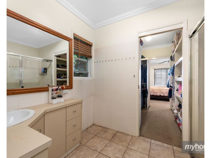 35 Reis Road, Highfields QLD 4352