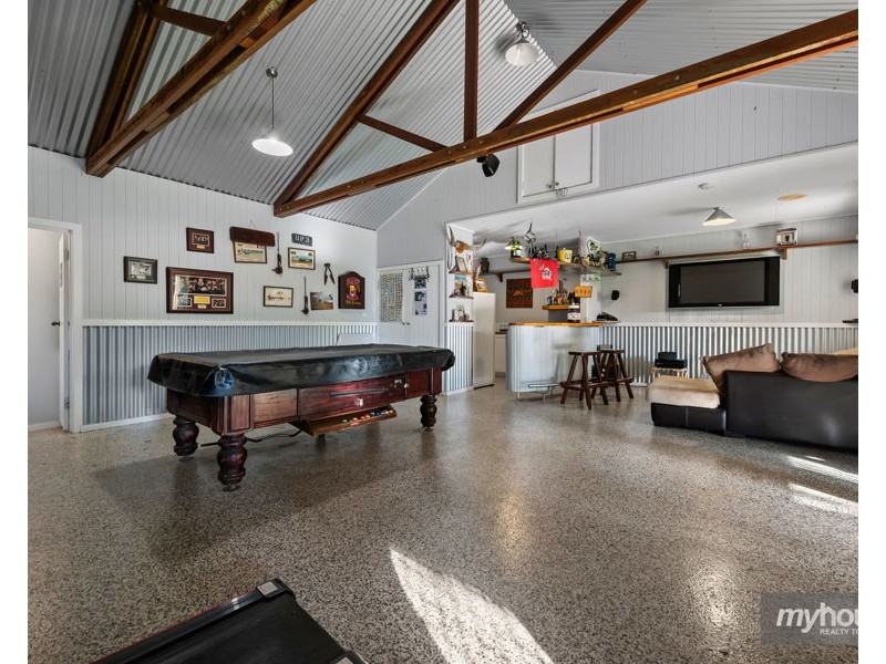 35 Reis Road, Highfields QLD 4352