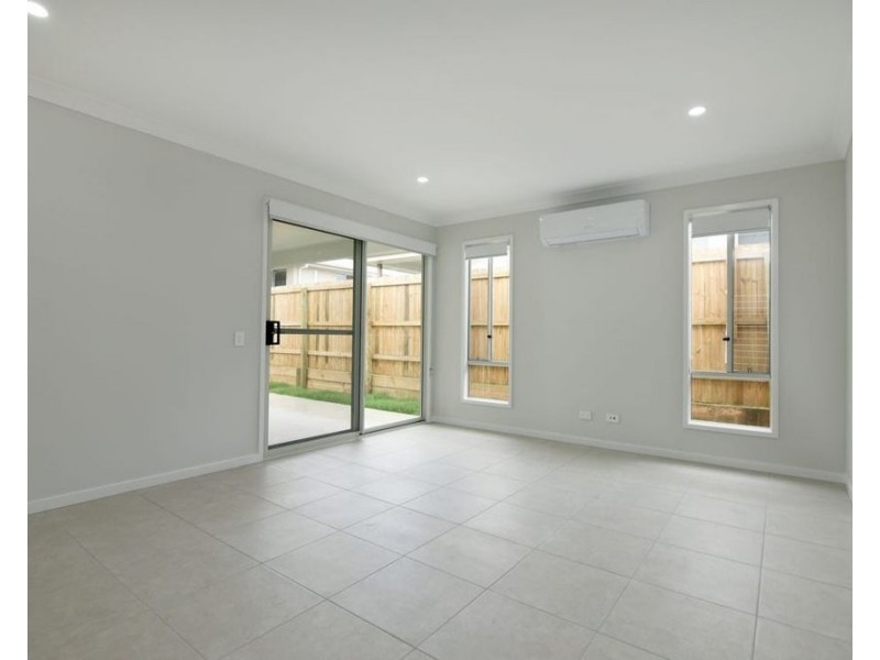 2/21 Kaytons Street, Drayton QLD 4350