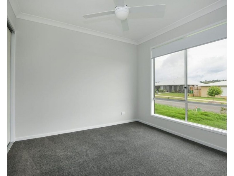 2/21 Kaytons Street, Drayton QLD 4350