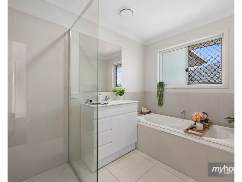 53 London Circuit, Torrington QLD 4350