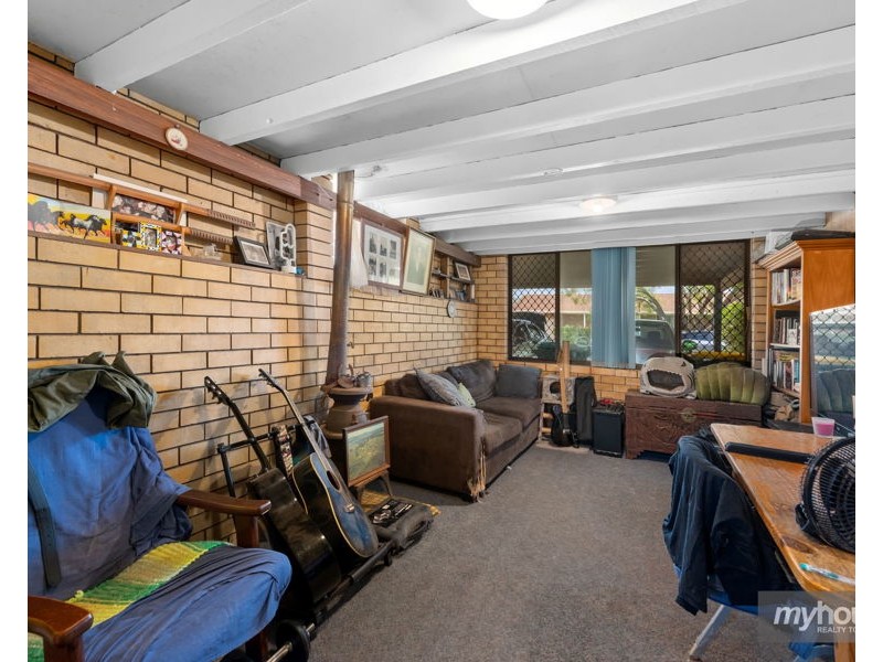 22 Beryl Street, Wilsonton QLD 4350