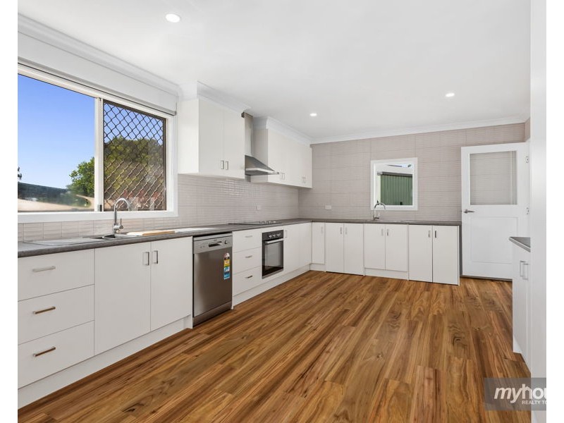 14 Florence Street, Harristown QLD 4350