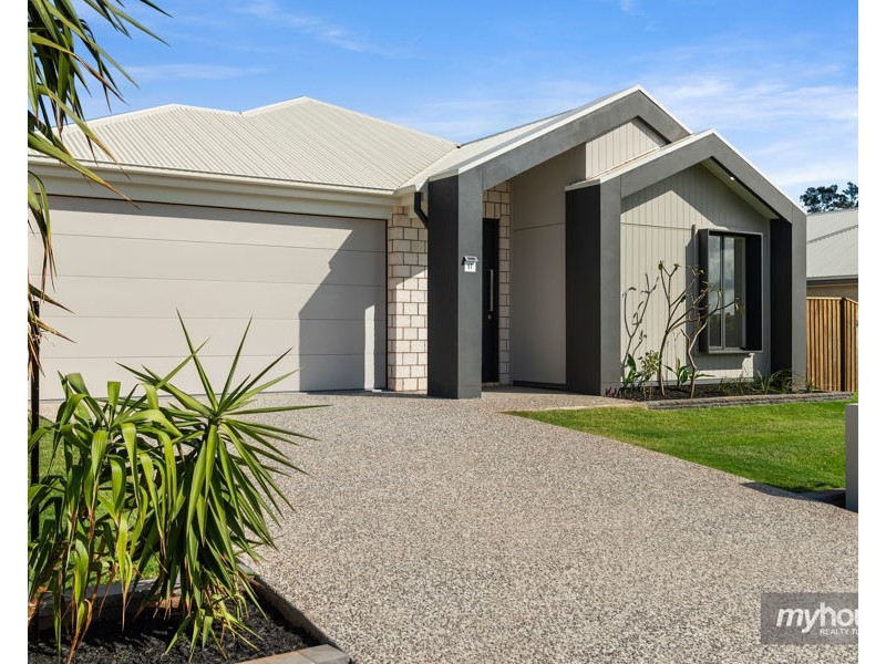17 Saint Andrews Crescent, Highfields QLD 4352
