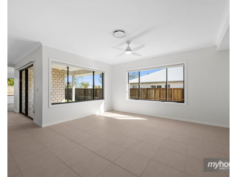 17 Saint Andrews Crescent, Highfields QLD 4352