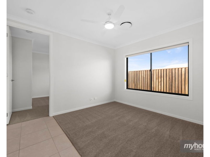 17 Saint Andrews Crescent, Highfields QLD 4352