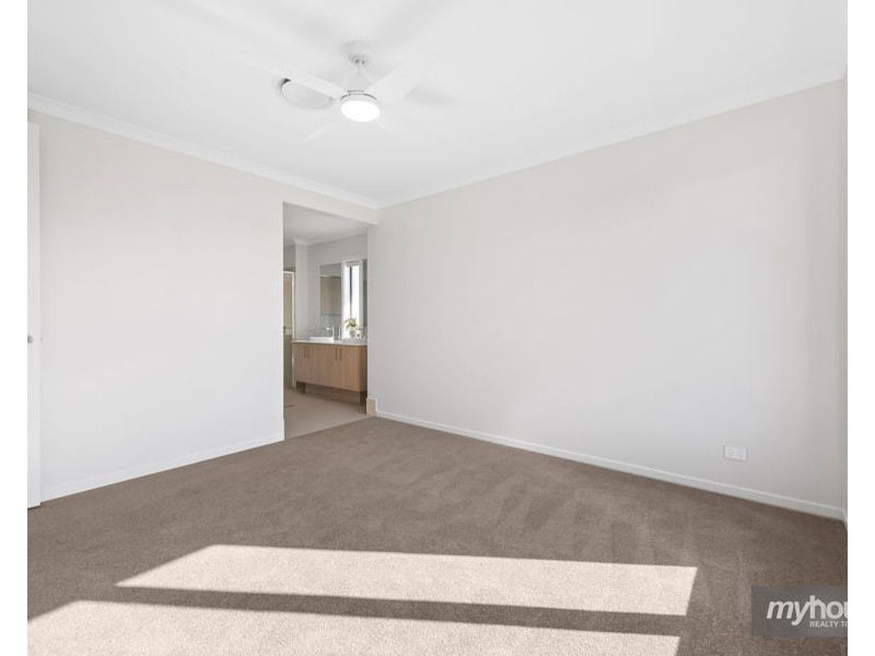 17 Saint Andrews Crescent, Highfields QLD 4352