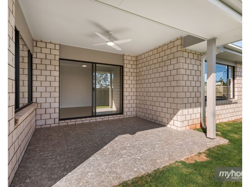 17 Saint Andrews Crescent, Highfields QLD 4352