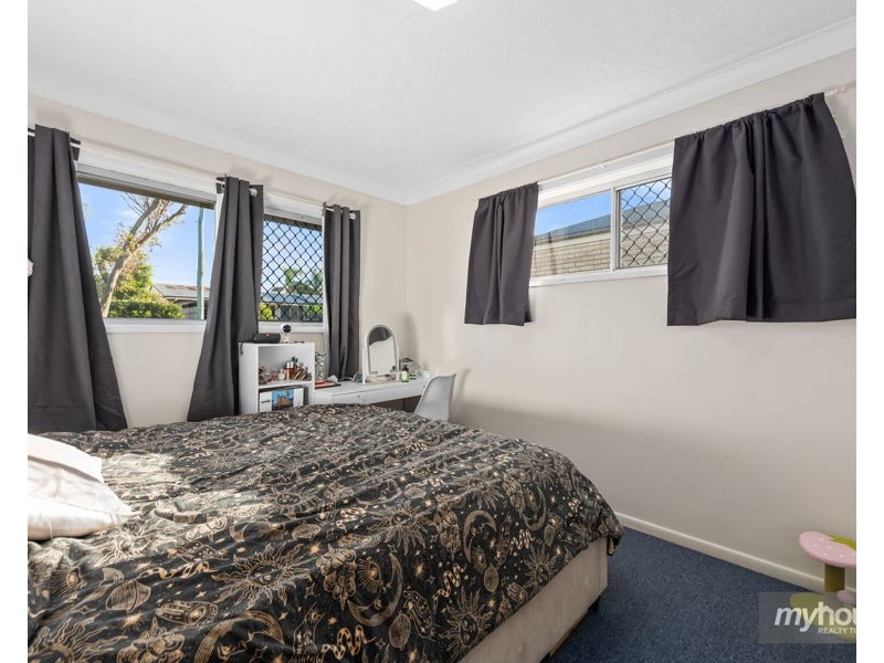 11 Fromalls Street, Harristown QLD 4350