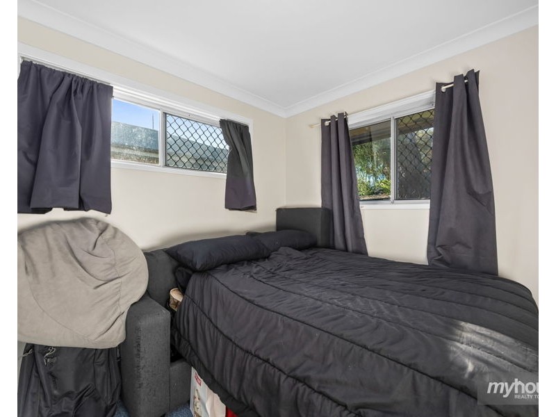 11 Fromalls Street, Harristown QLD 4350