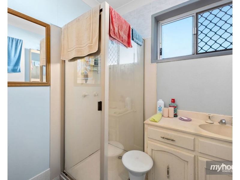 11 Fromalls Street, Harristown QLD 4350