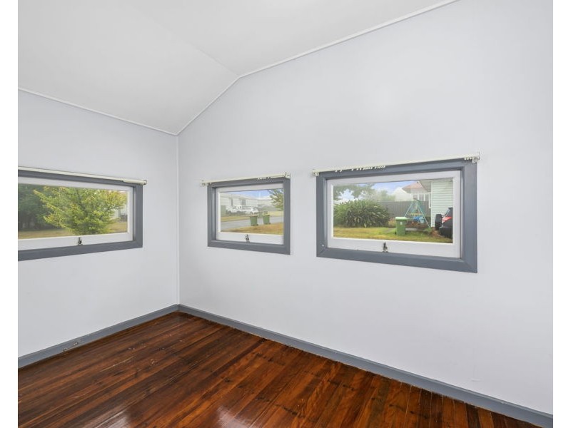 29 Priest Street, Rockville QLD 4350