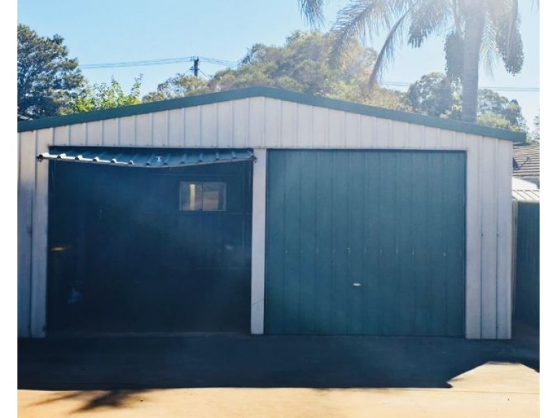 29 Priest Street, Rockville QLD 4350