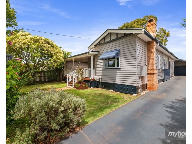 6 Jenkins Street, Newtown QLD 4350