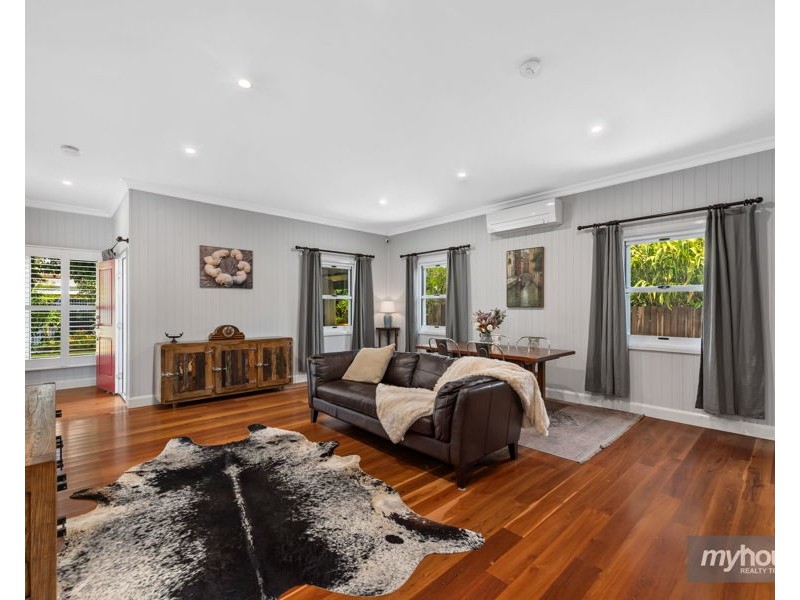 6 Jenkins Street, Newtown QLD 4350