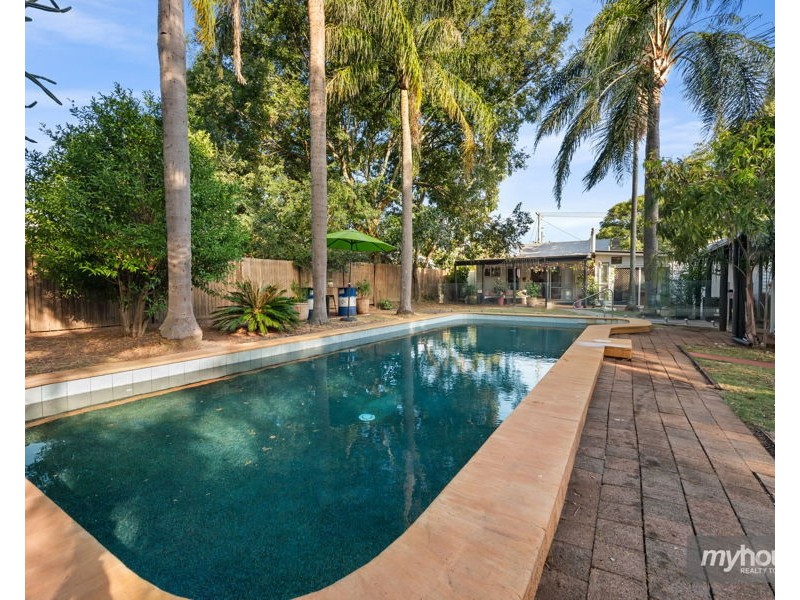 1 Potter Street, South Toowoomba QLD 4350