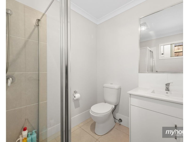 2/14 Wolff Street, Cotswold Hills QLD 4350