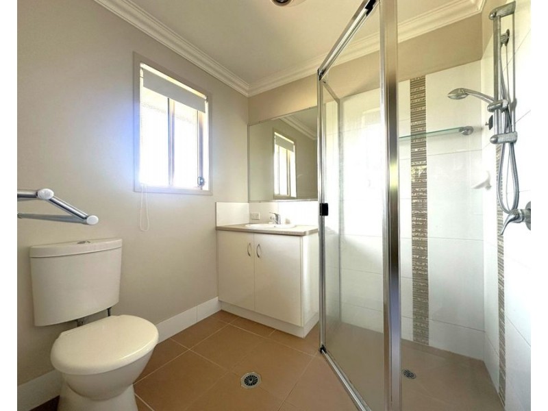 24a Barambah Street, Glenvale QLD 4350